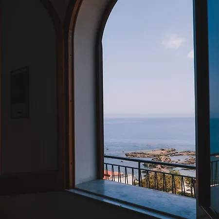 Capo Baia 3* Capo d'Orlando