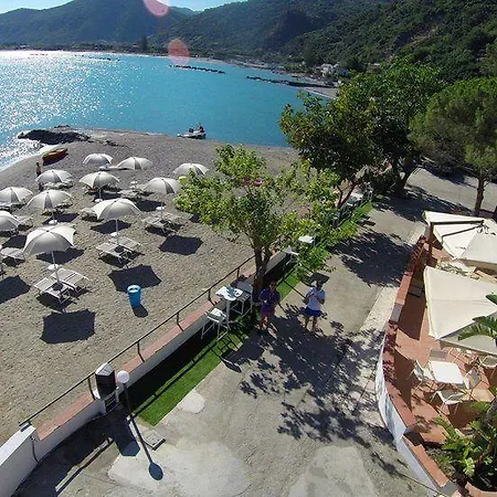 Capo Baia Hotell Capo dʼOrlando